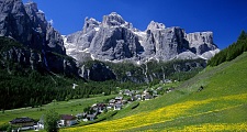 colfosco-alta-badia-dolomites